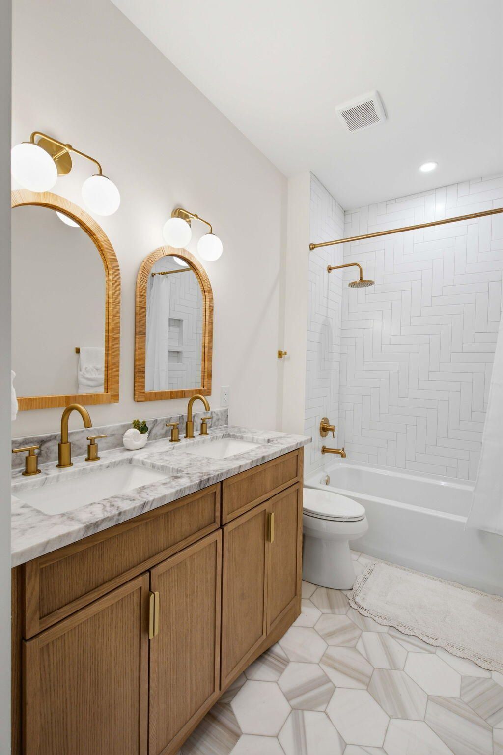 46 Chadwick Drive Photo 27