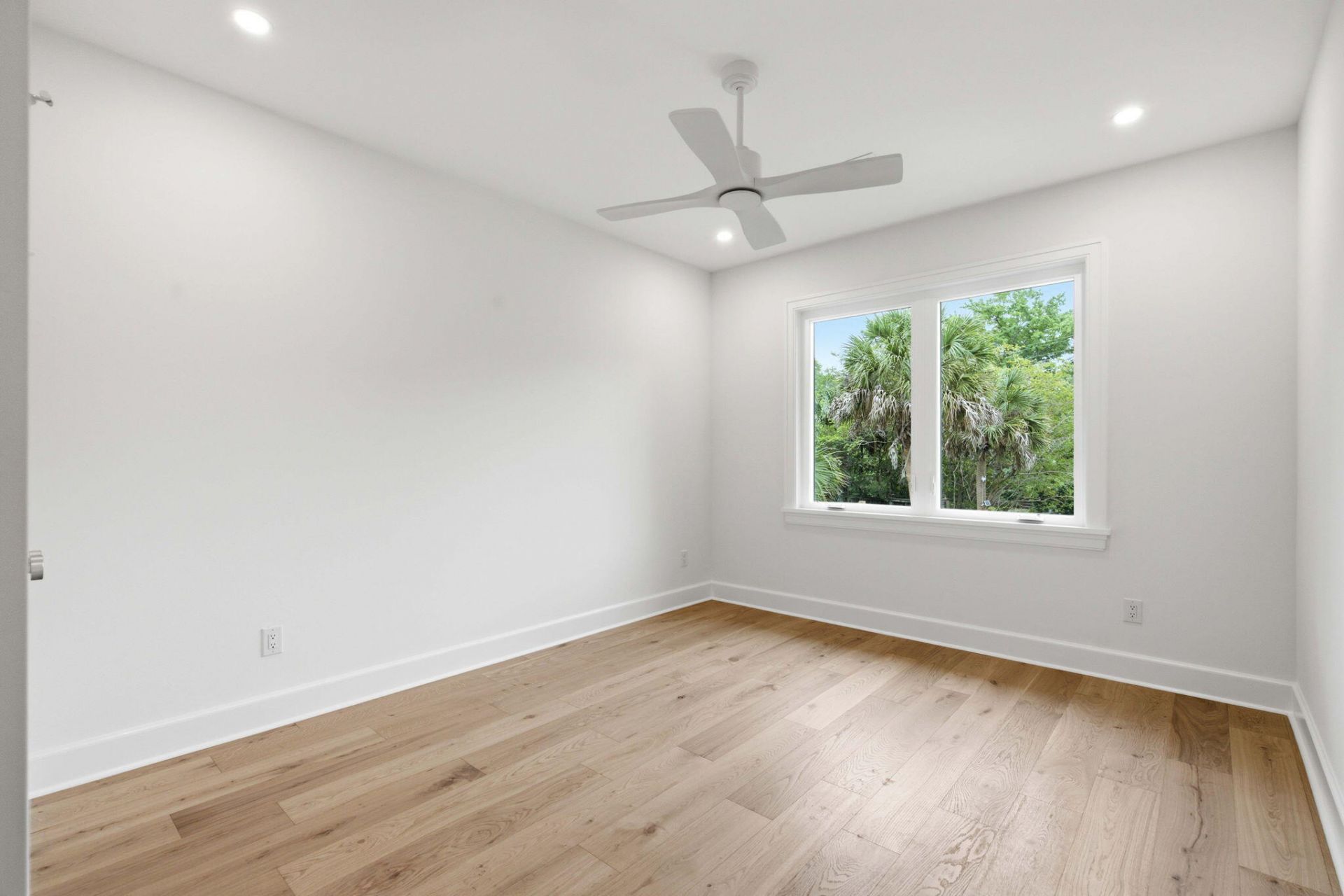46 Chadwick Drive Photo 30