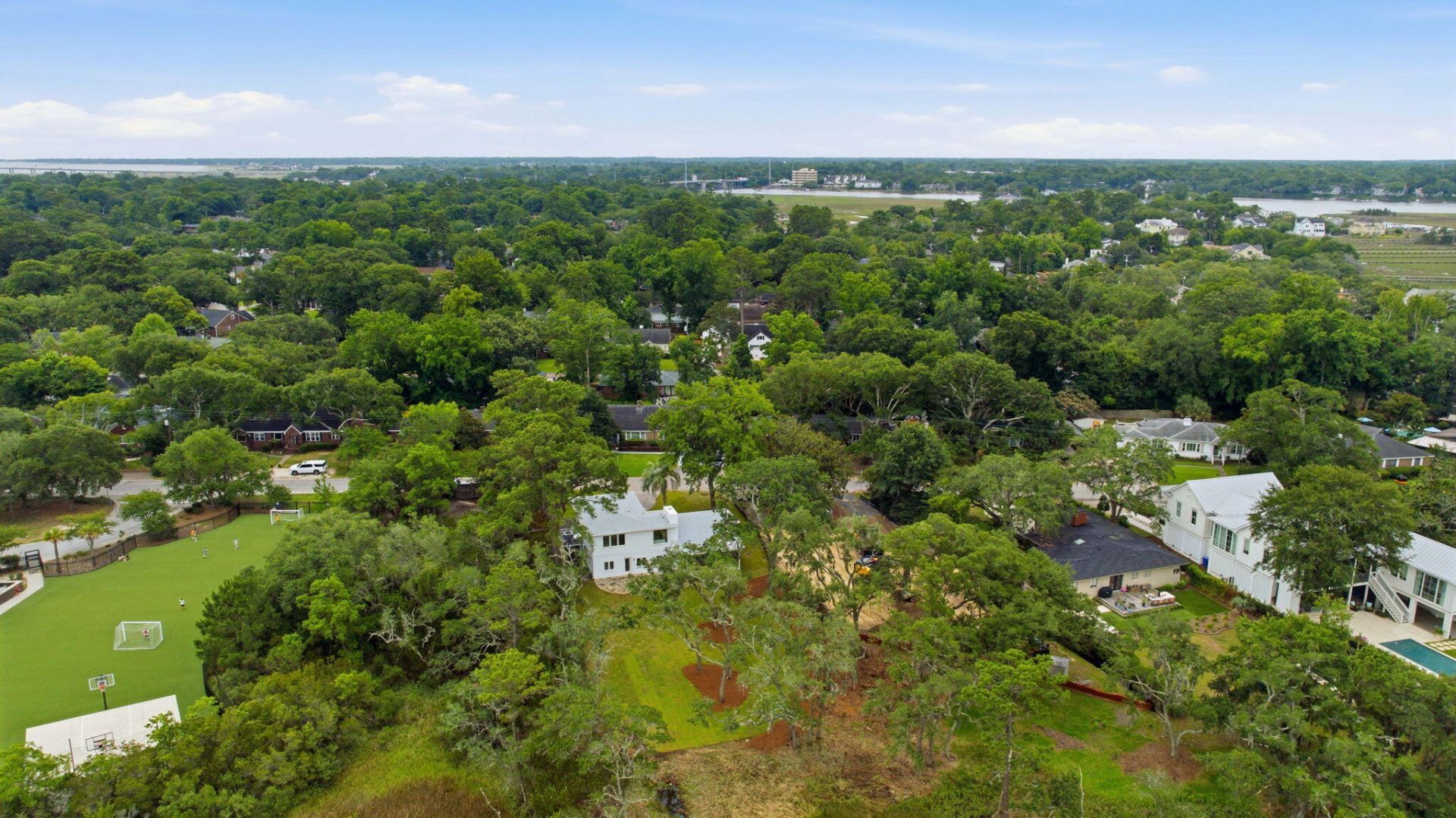 46 Chadwick Drive Photo 88