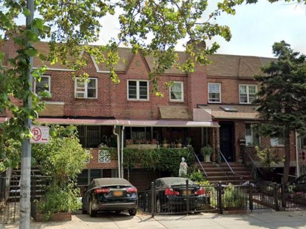 47 -35 39th Street , Unit 1, Sunnyside, NY 11104
