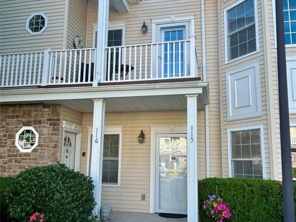 115 Autumn Drive , Plainview, NY 11803