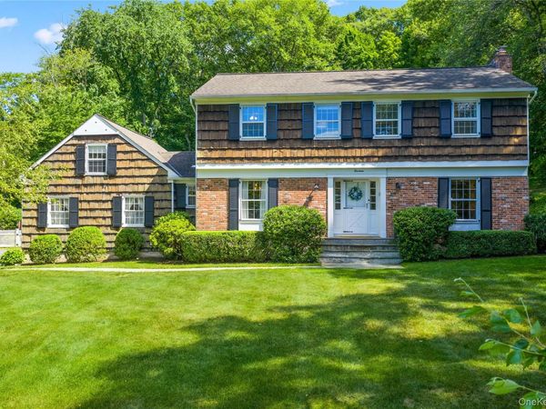 14 Briarwood Lane , Pleasantville, NY 10570