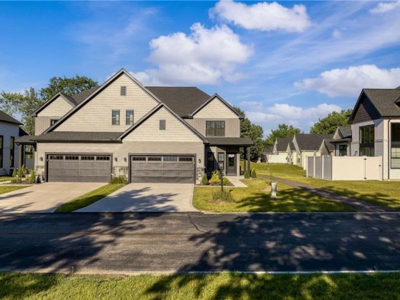 8761 Windfall Court, North Royalton, OH 44133 Photo 5