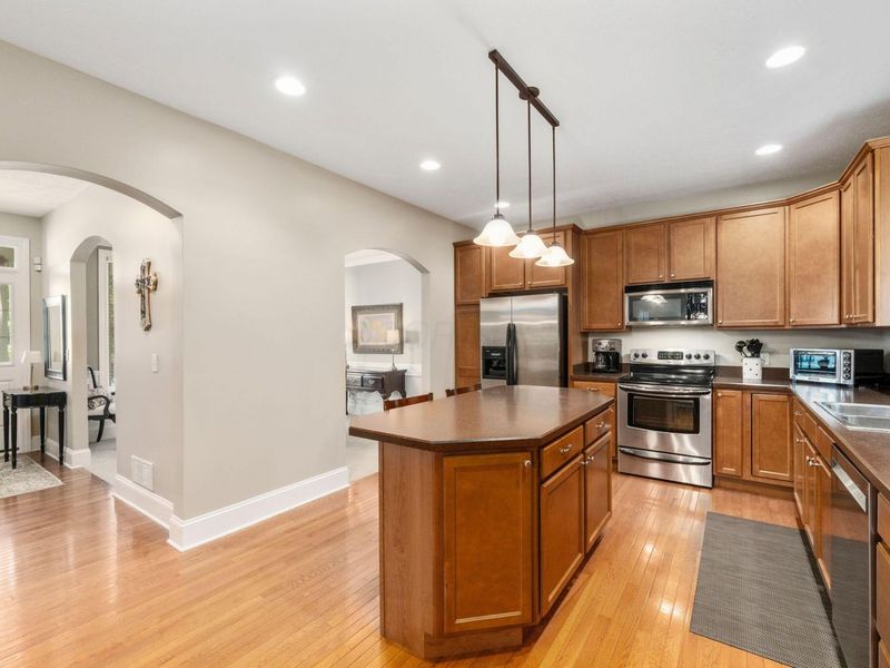621 Canteridge Drive, Pickerington, OH 43147 Photo 9
