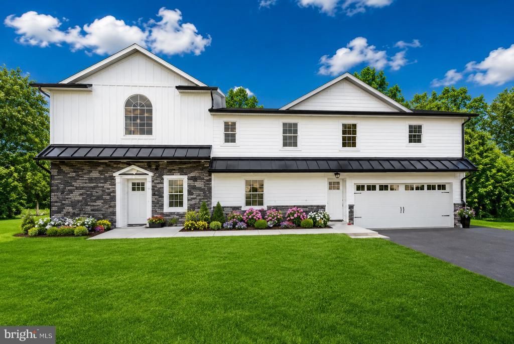 481 SAMPLE BRIDGE ROAD, ENOLA, PA 17025