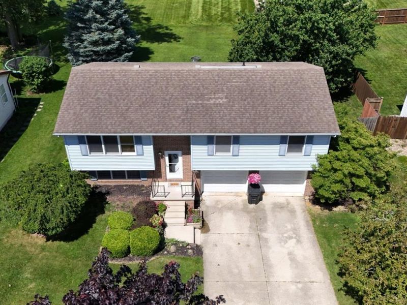938 Tamarack Drive, Willard, OH 44890 Photo 3