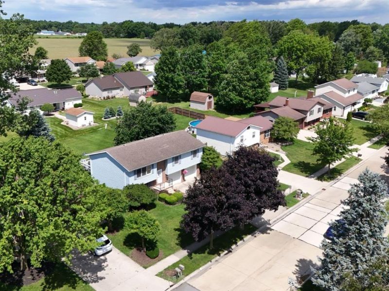 938 Tamarack Drive, Willard, OH 44890 Photo 4