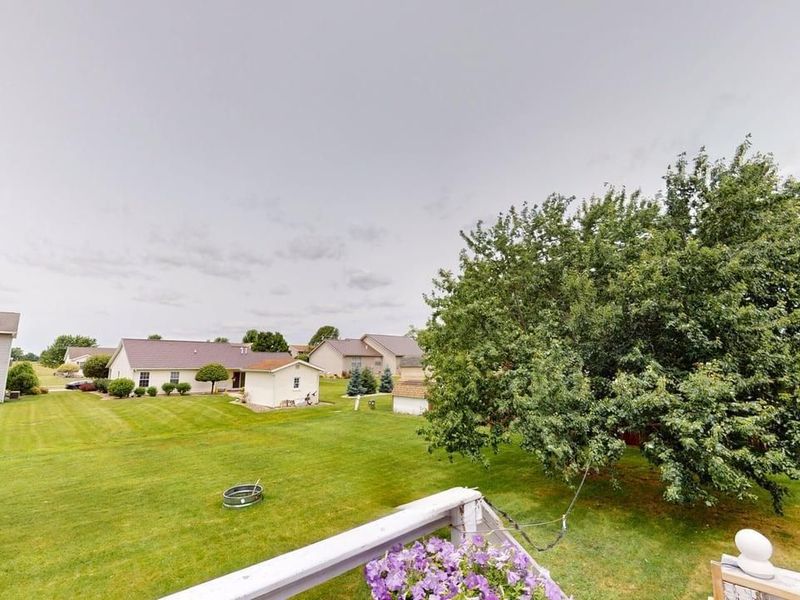 938 Tamarack Drive, Willard, OH 44890 Photo 9