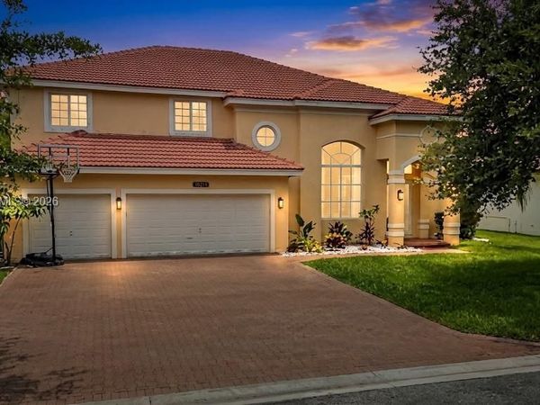 10214 NW 54th Pl , Coral Springs, FL 33076