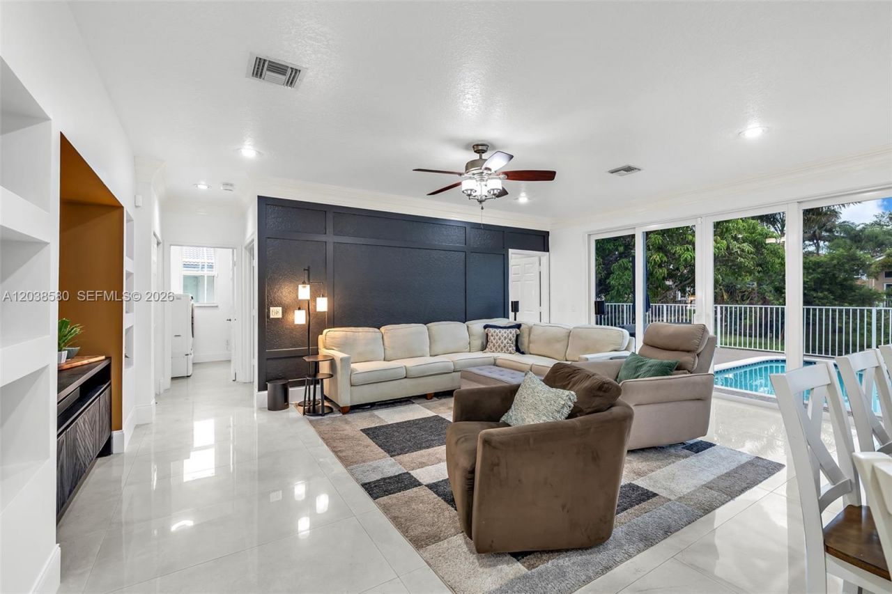 10214 NW 54th Pl, Coral Springs, FL 33076 Photo