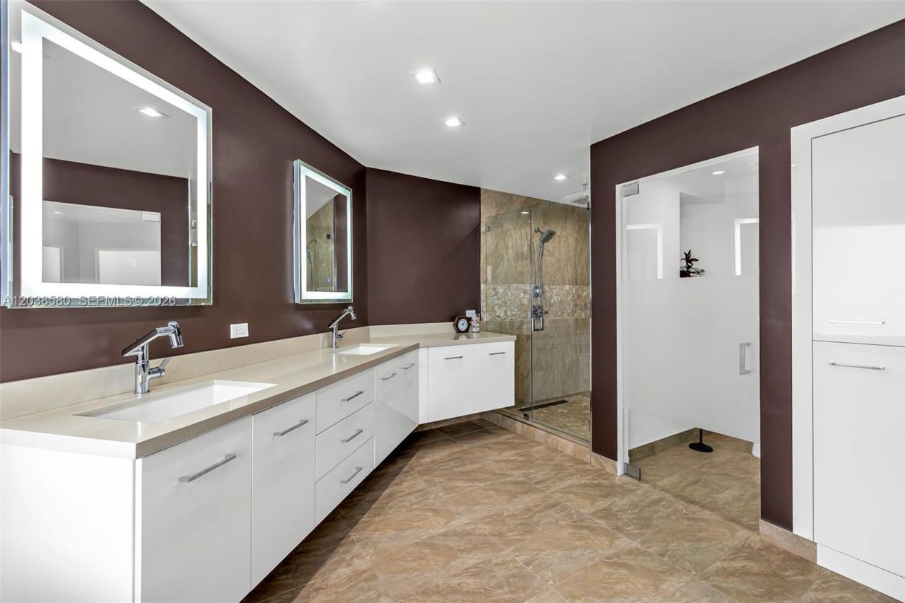 10214 NW 54th Pl, Coral Springs, FL 33076 Photo