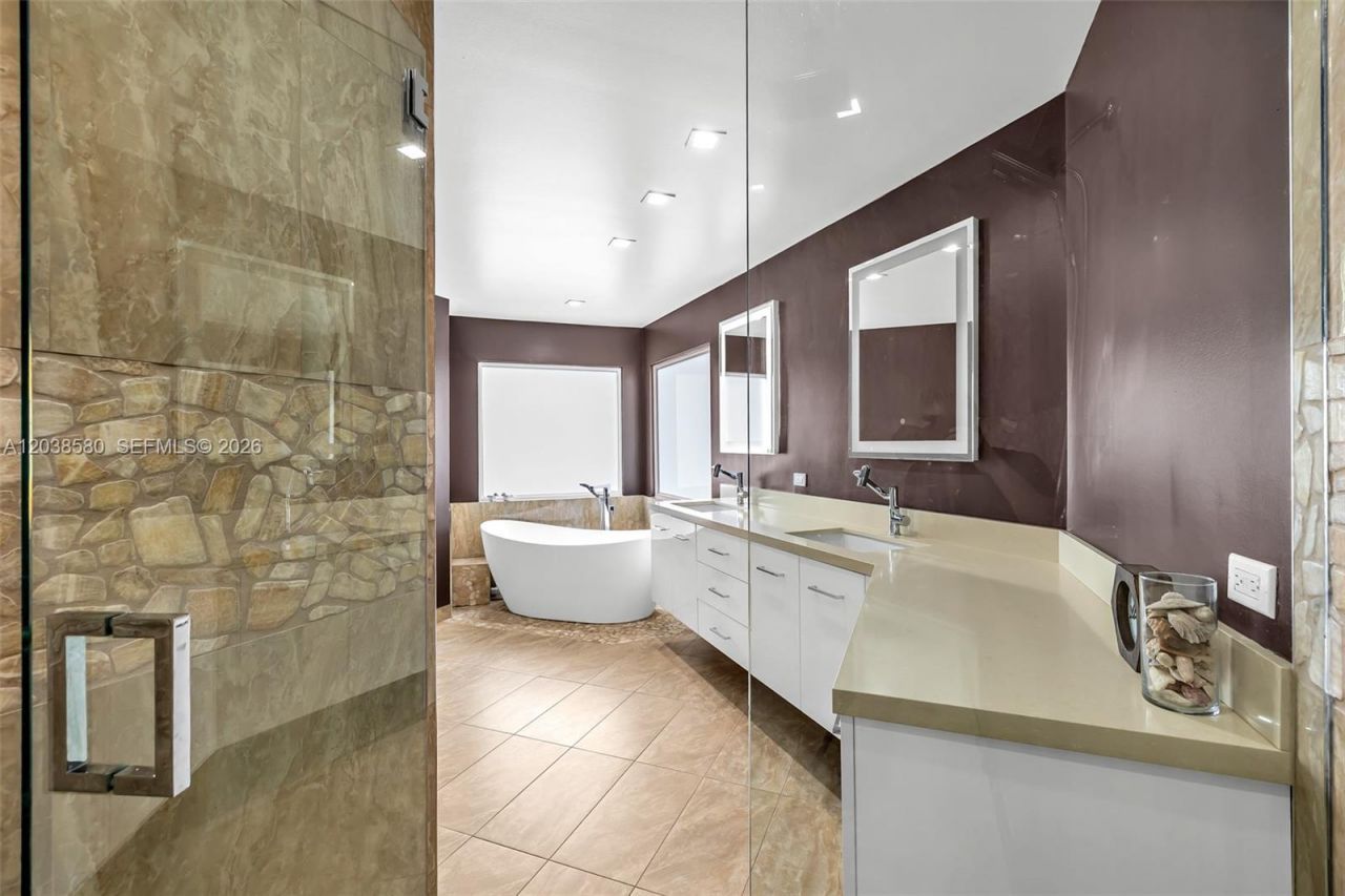10214 NW 54th Pl, Coral Springs, FL 33076 Photo