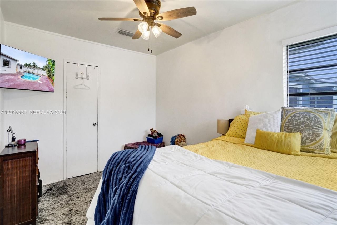 1530 N 73rd Ave, Hollywood, FL 33024 Photo