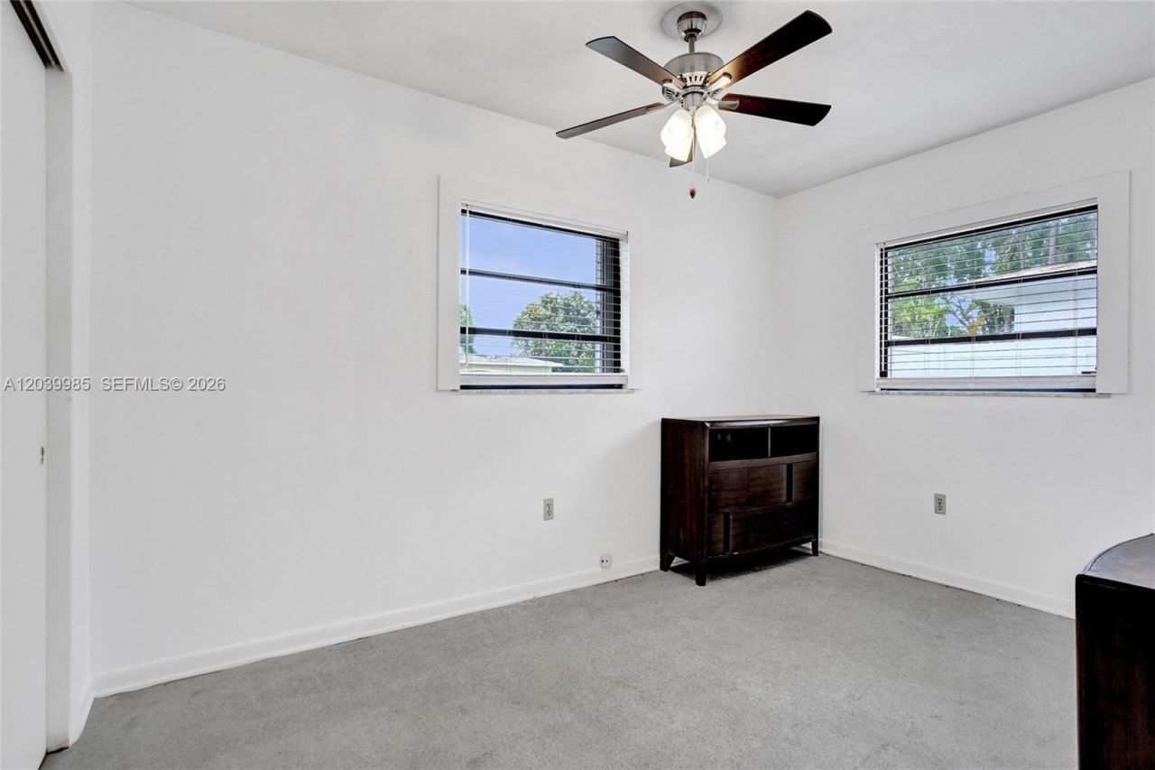 1530 N 73rd Ave, Hollywood, FL 33024 Photo