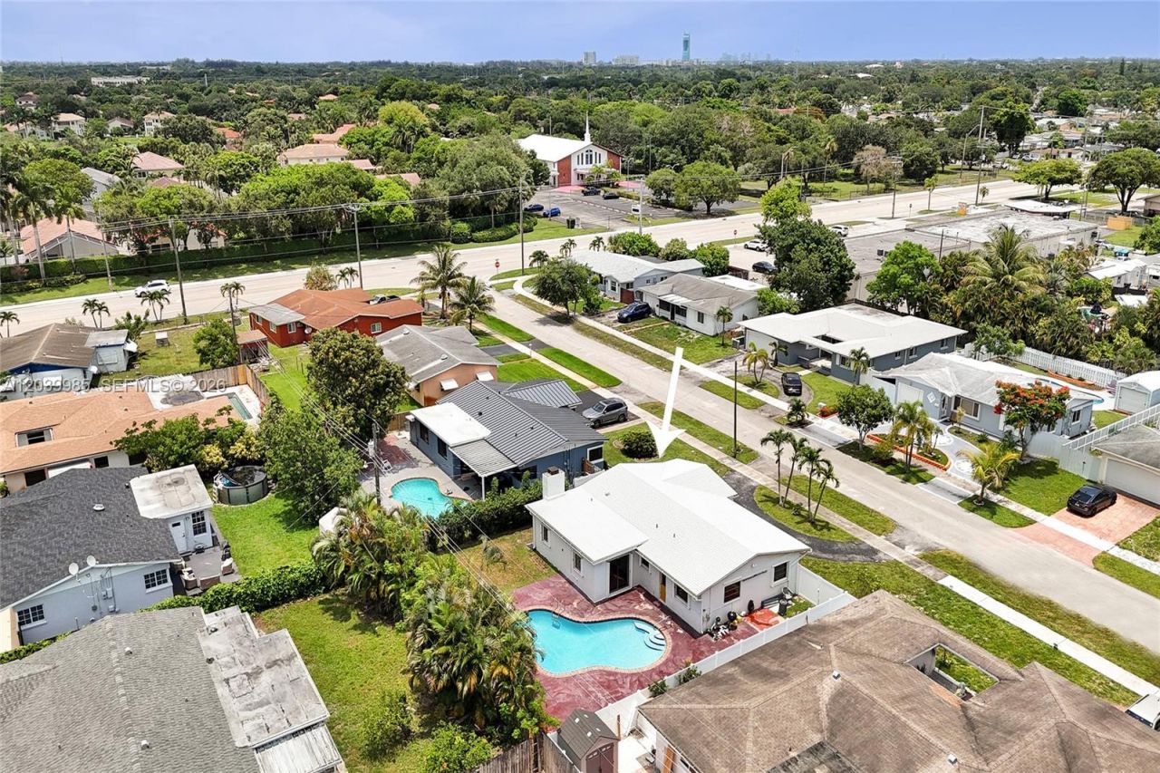 1530 N 73rd Ave, Hollywood, FL 33024 Photo