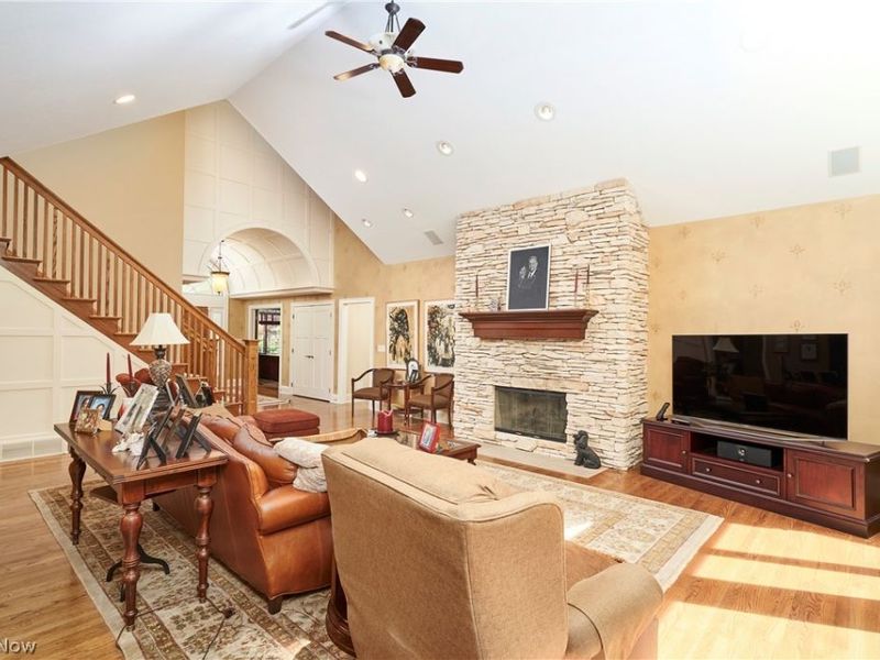 379 Greensfield Lane, Copley, OH 44321 Photo 11