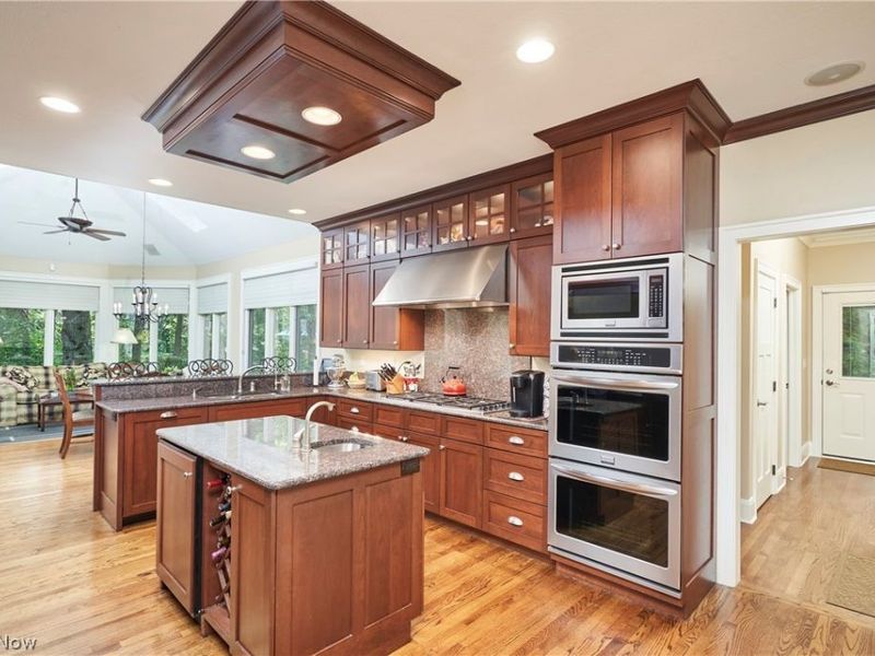 379 Greensfield Lane, Copley, OH 44321 Photo 12