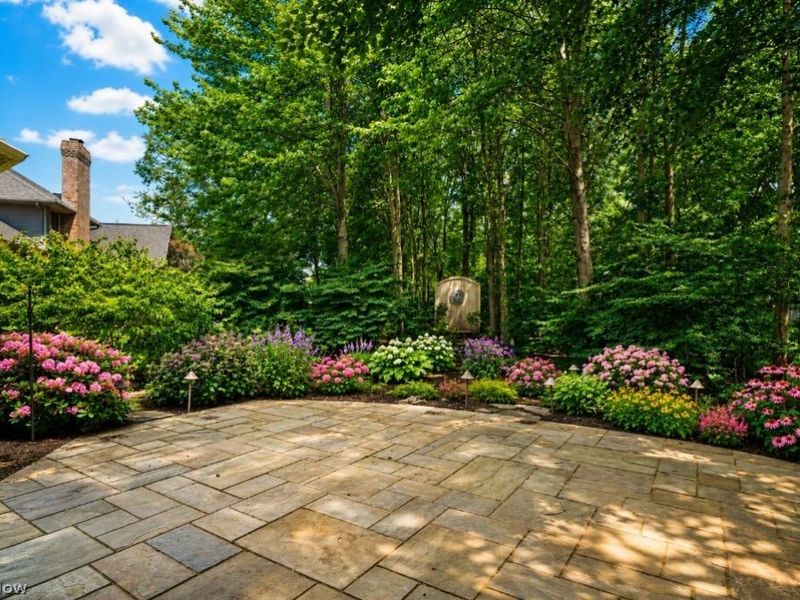 379 Greensfield Lane, Copley, OH 44321 Photo 4