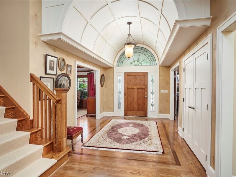 379 Greensfield Lane, Copley, OH 44321 Photo 8