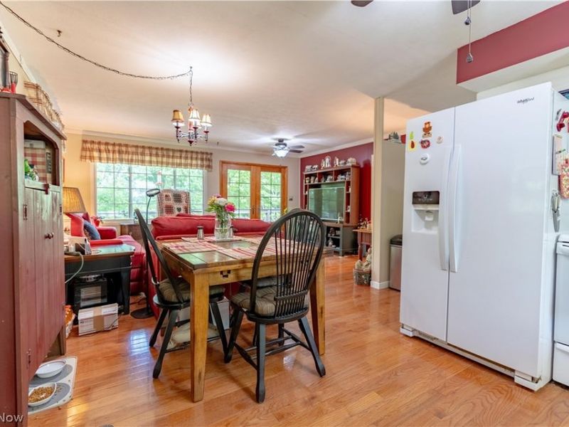 58 Manito Trail, Malvern, OH 44644 Photo 5