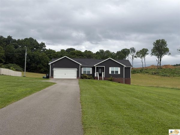 1118 Beechtree Lane , Glasgow, KY 42141