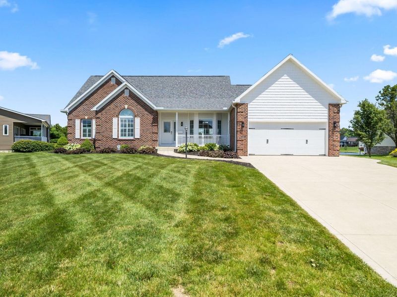 2232 Flagstick Drive, Marion, OH 43302 Photo 2