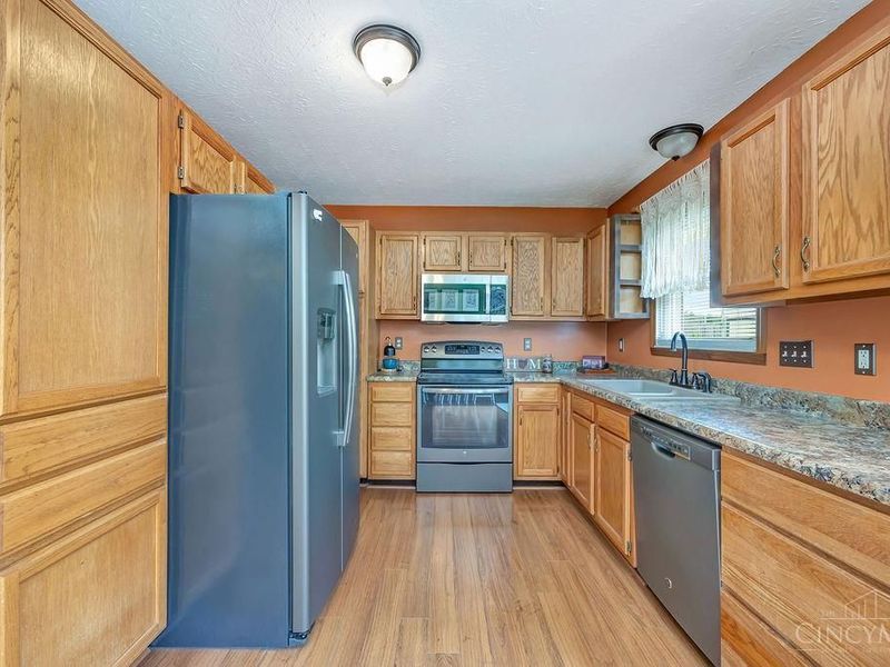 7030 Beagle Court, Hamilton, OH 45011 Photo 13