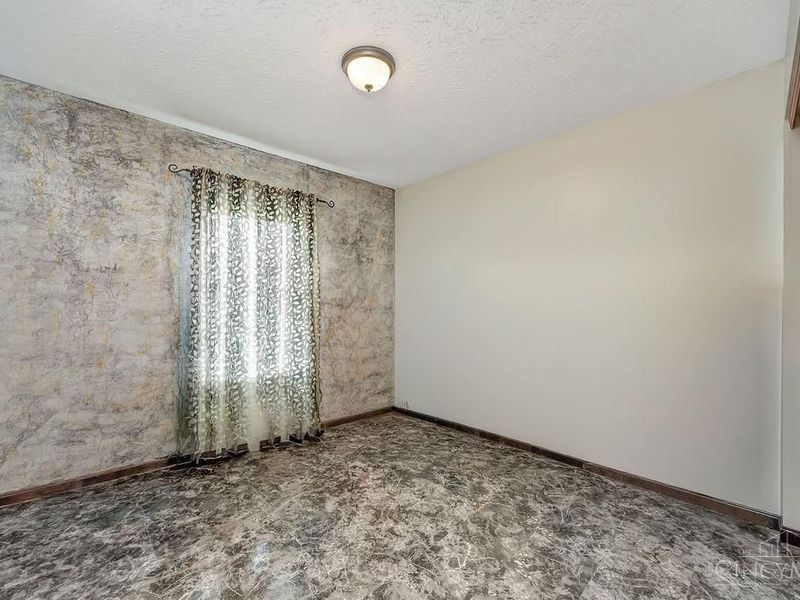 7030 Beagle Court, Hamilton, OH 45011 Photo 18