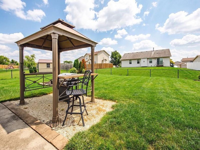 7030 Beagle Court, Hamilton, OH 45011 Photo 24