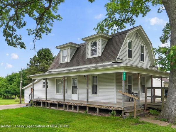 213 West Street, Laingsburg, MI 48848
