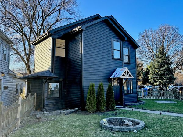 8325 W Forest Preserve Avenue , Chicago, IL 60634