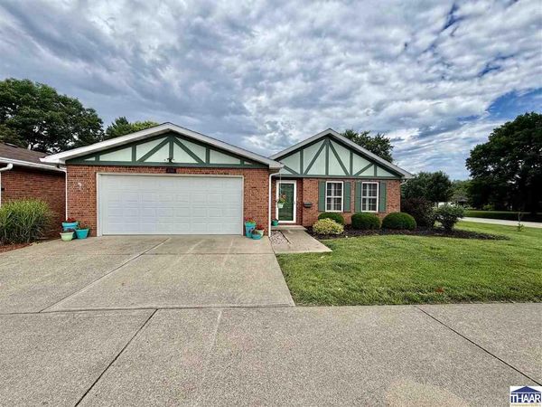 256 Francis Avenue Court, Terre Haute, IN 47804