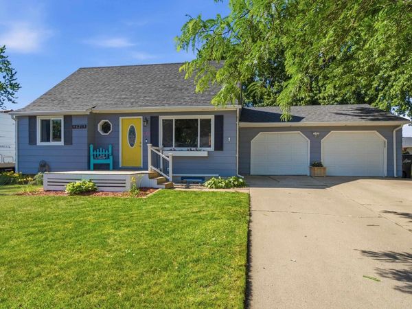 6213 W 59th St, Sioux Falls, SD 57106