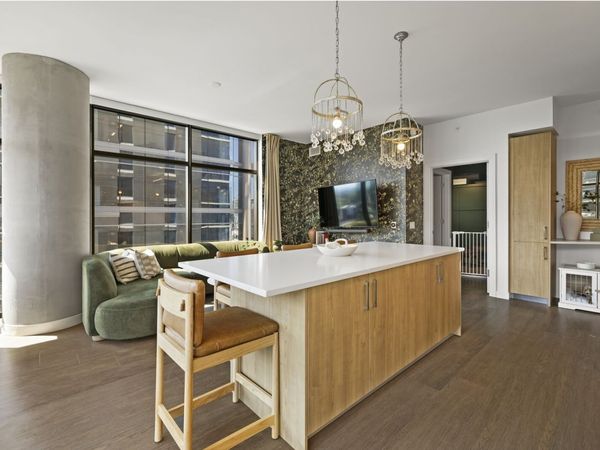 1212 Demonbreun St , Unit 1802, Nashville, TN 37203