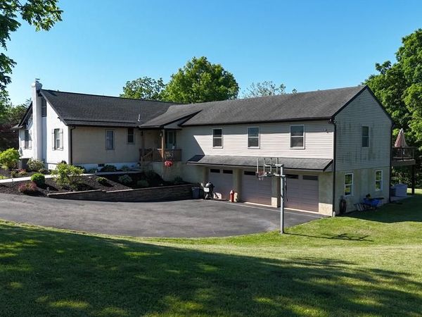 44 WORMAN ROAD, DOUGLASSVILLE, PA 19518
