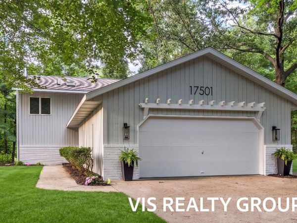 17501 W Spring Lake Road, Spring Lake, MI 49456