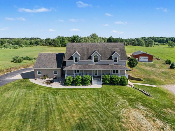 1415 W First Street, Scottville, MI 49454
