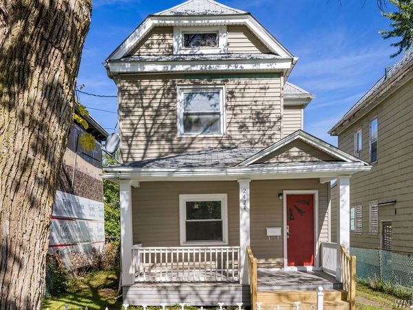 2424 Cudaback Avenue , Niagara Falls, NY 14303