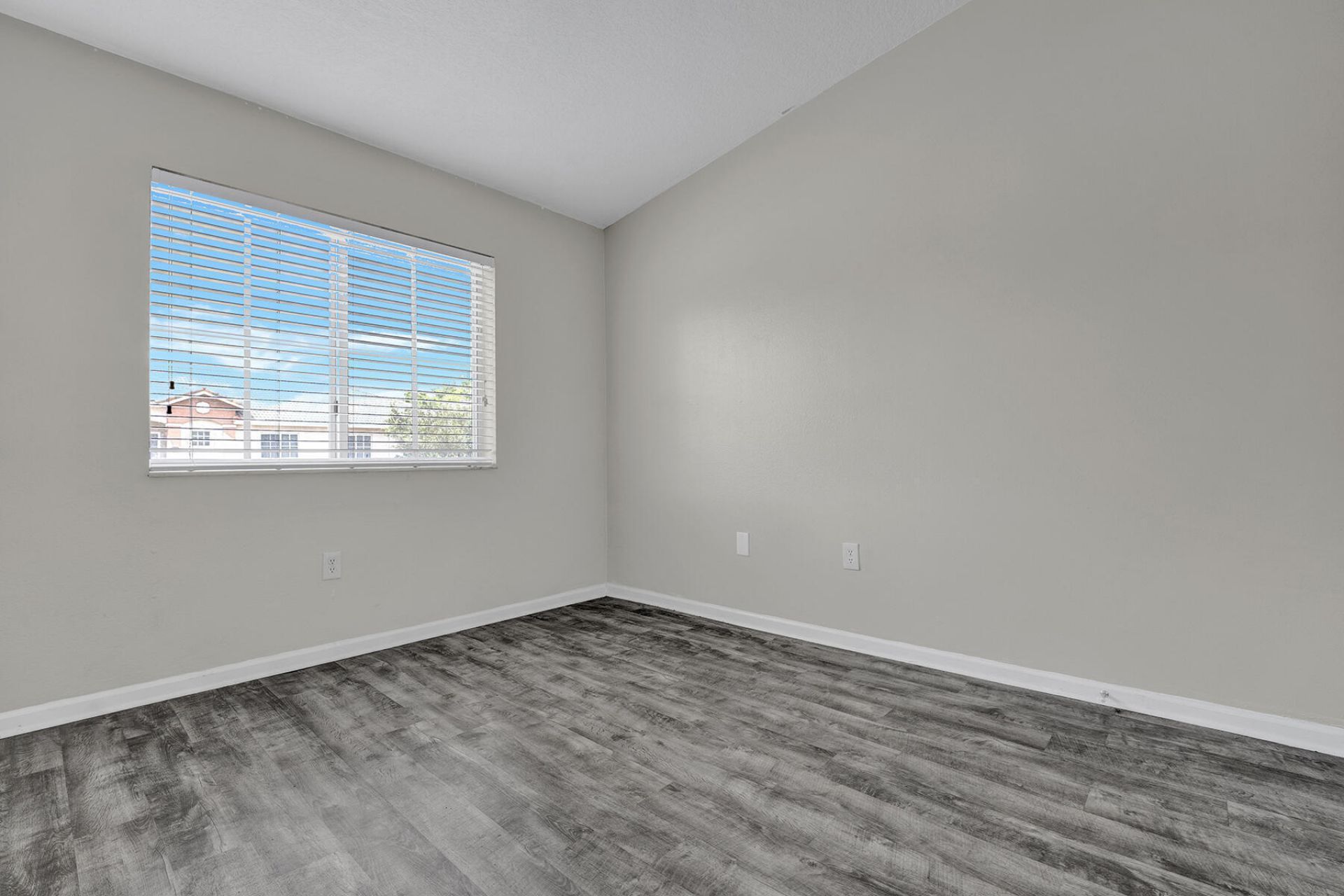 3790 N Jog Road, Unit 201, West Palm Beach, FL 33411 Photo