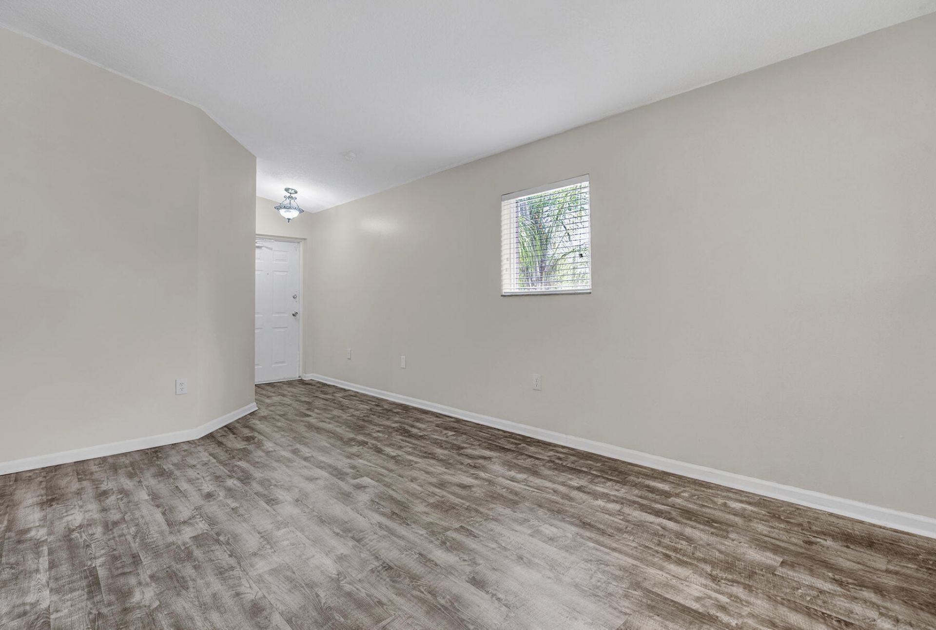3790 N Jog Road, Unit 201, West Palm Beach, FL 33411 Photo
