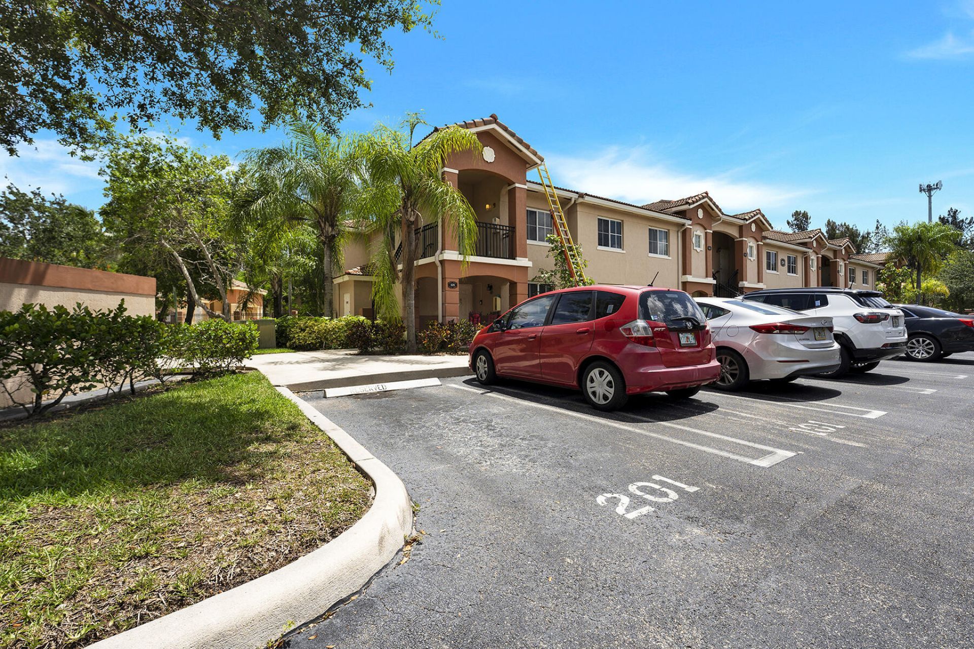 3790 N Jog Road, Unit 201, West Palm Beach, FL 33411 Photo