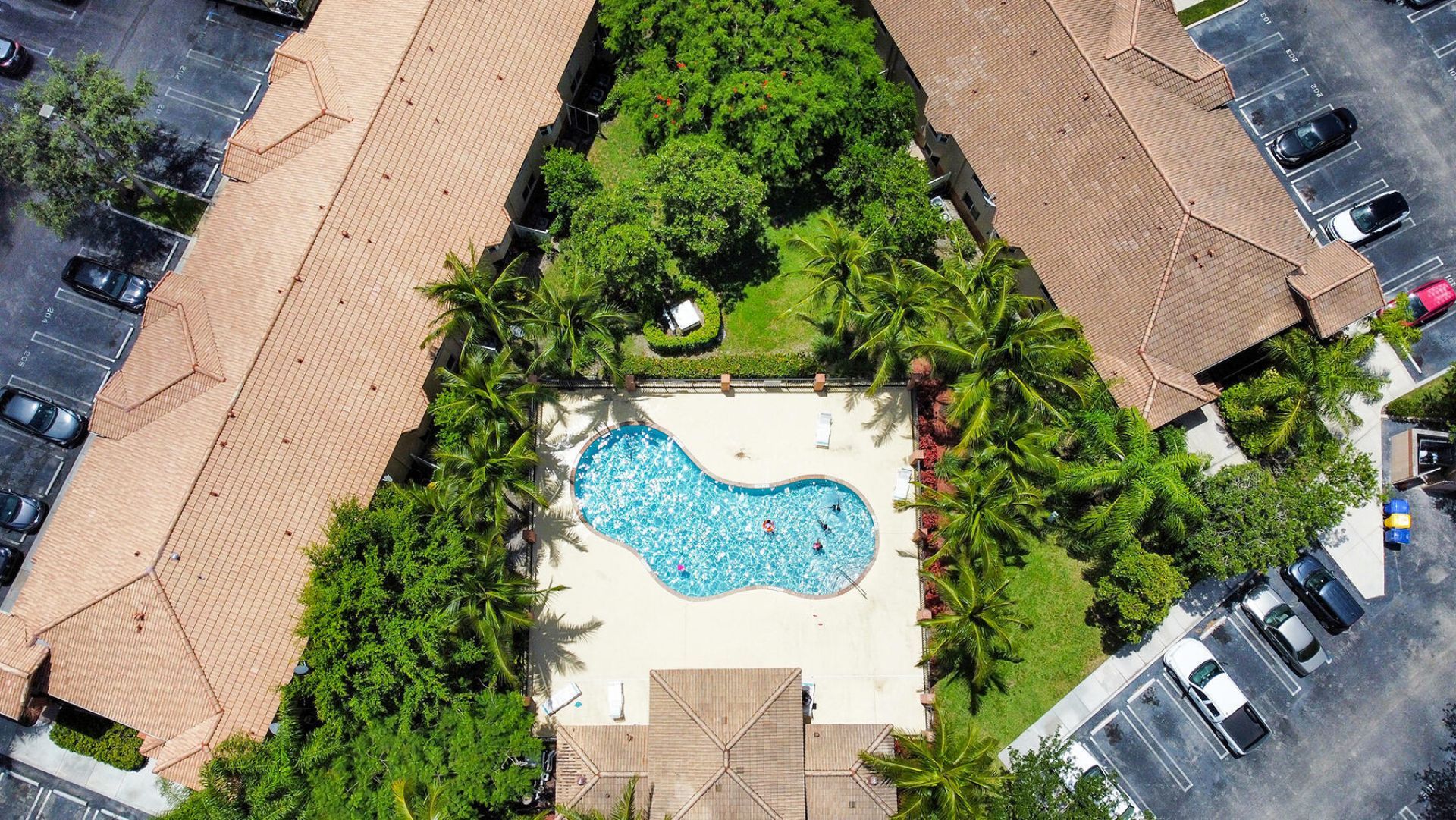 3790 N Jog Road, Unit 201, West Palm Beach, FL 33411 Photo