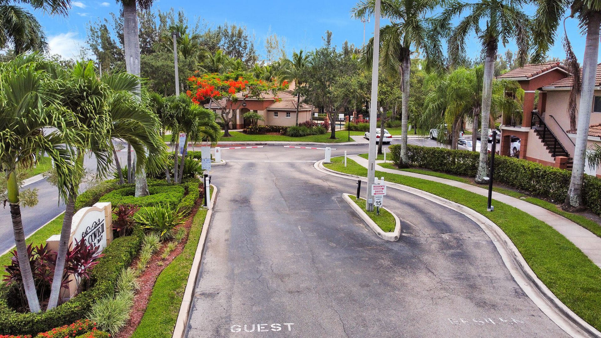 3790 N Jog Road, Unit 201, West Palm Beach, FL 33411 Photo