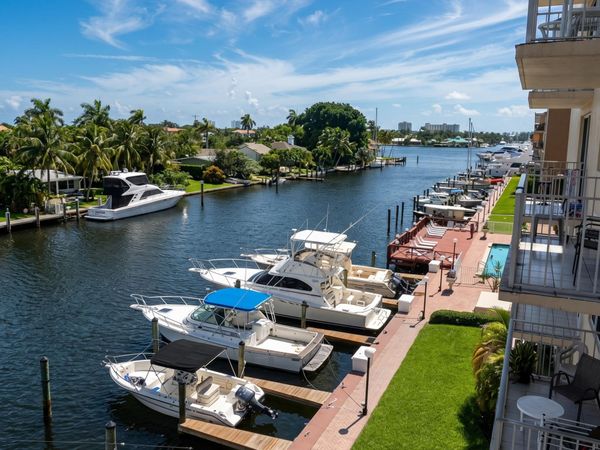 1777 SE 15th, Unit 406, Fort Lauderdale, FL 33316