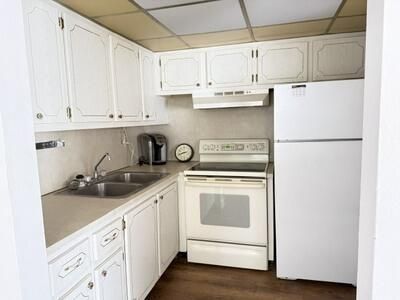 21 Waltham A, Unit 21, West Palm Beach, FL 33417 Photo