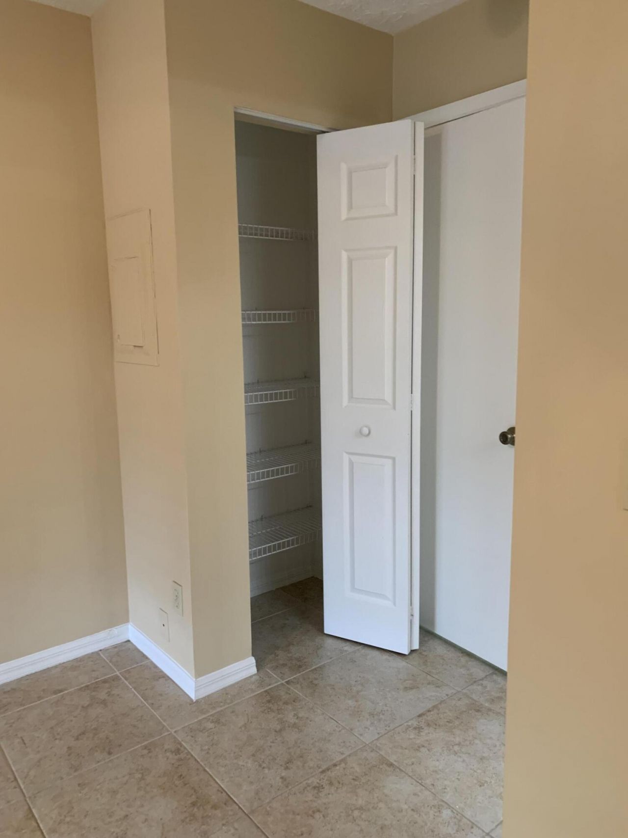 6553 SE Federal Highway, Unit 203, Stuart, FL 34997 Photo