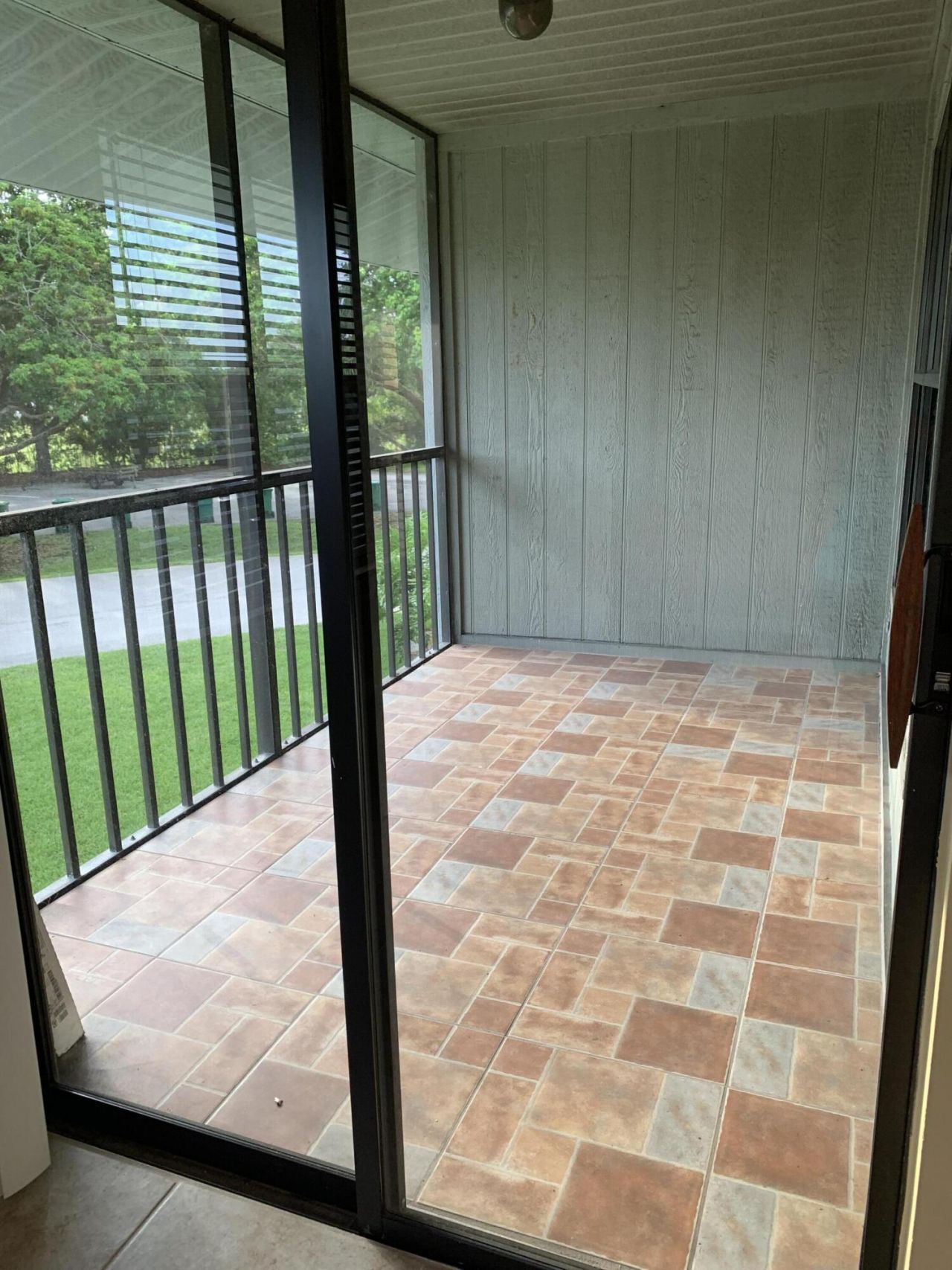 6553 SE Federal Highway, Unit 203, Stuart, FL 34997 Photo