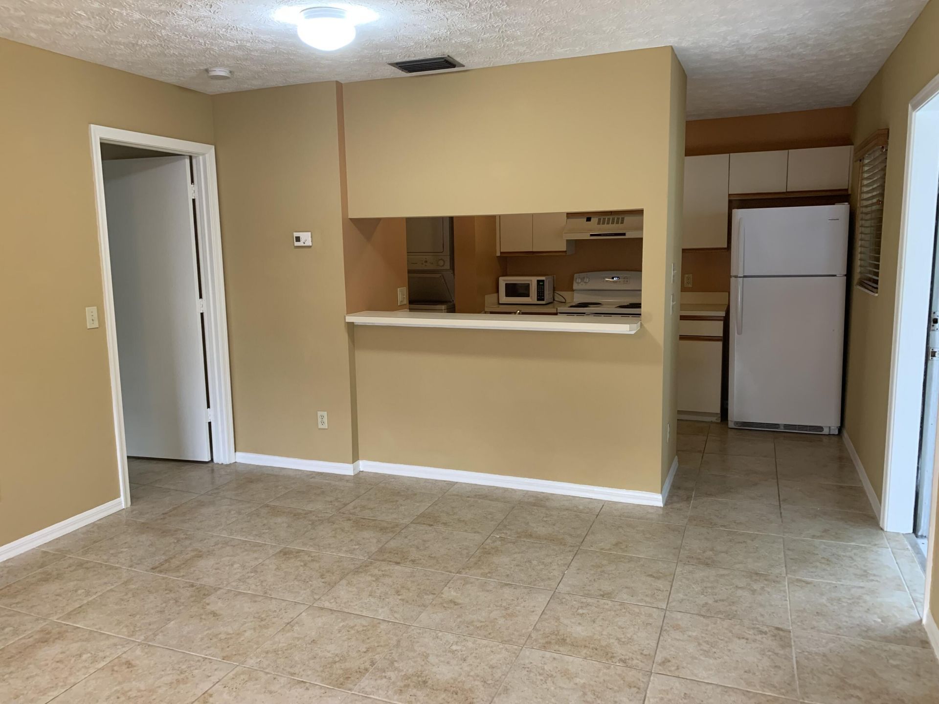 6553 SE Federal Highway, Unit 203, Stuart, FL 34997 Photo