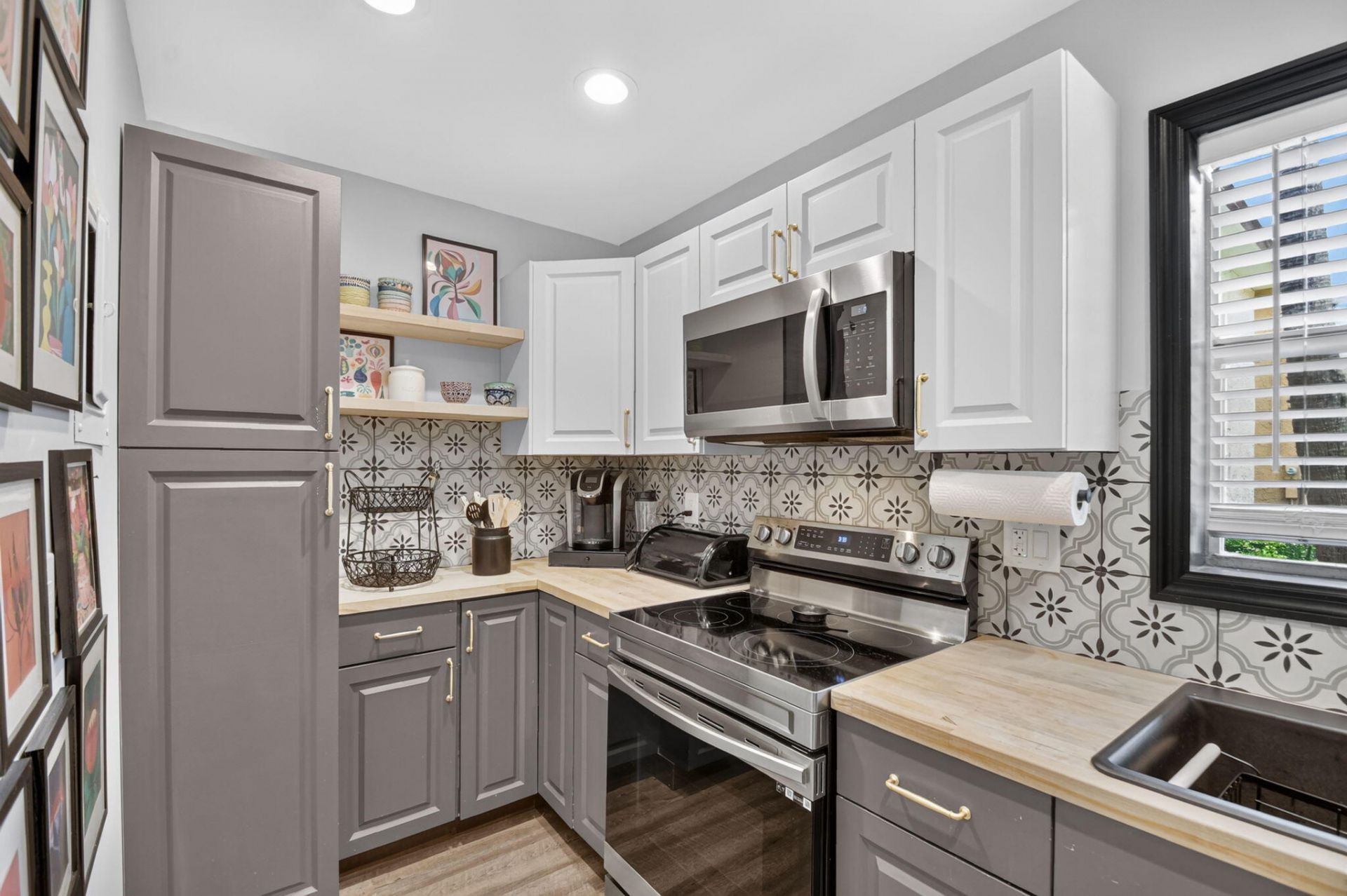 124 Lake Evelyn Drive, West Palm Beach, FL 33411 Photo