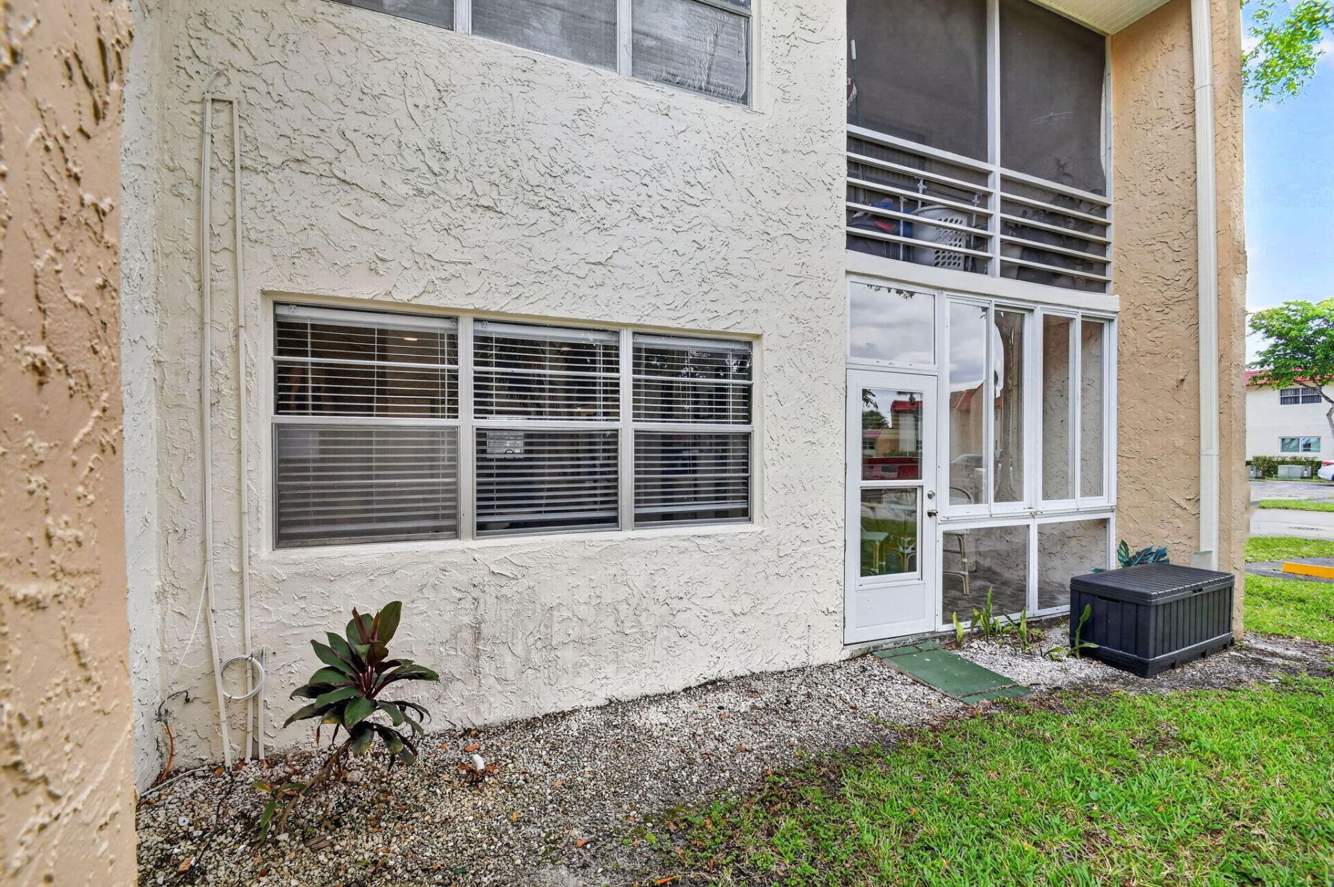 124 Lake Evelyn Drive, West Palm Beach, FL 33411 Photo